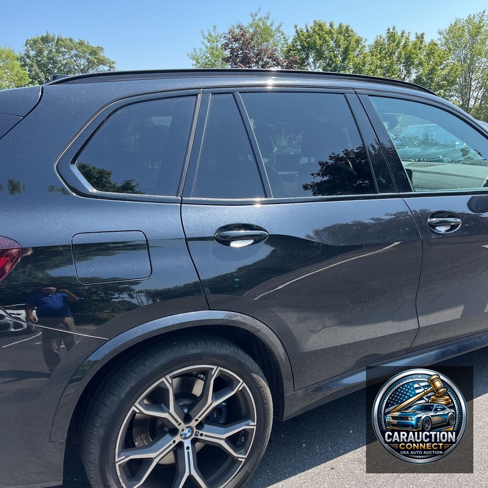 2023 BMW X5 M50i