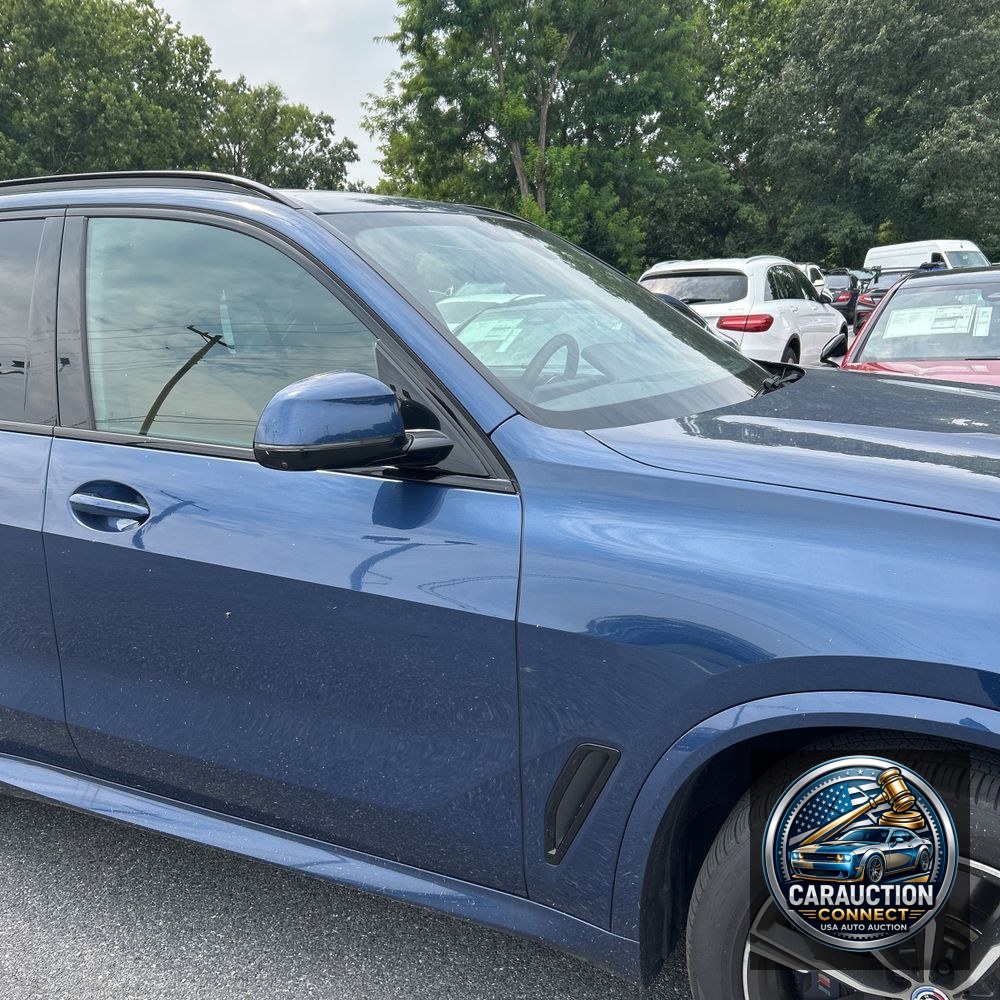 2023 BMW X5 M50i