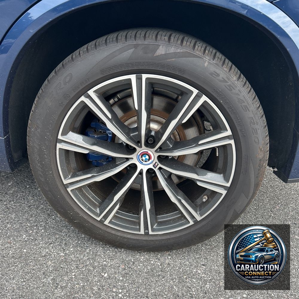 2023 BMW X5 M50i