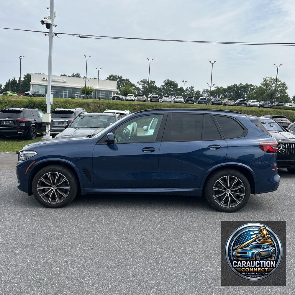 2023 BMW X5 M50i