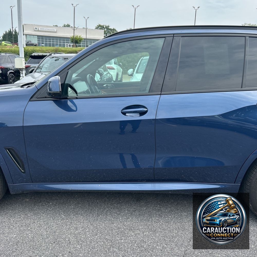 2023 BMW X5 M50i
