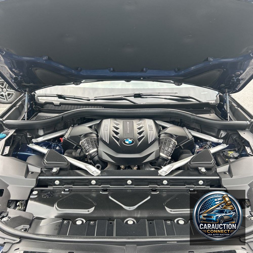 2023 BMW X5 M50i