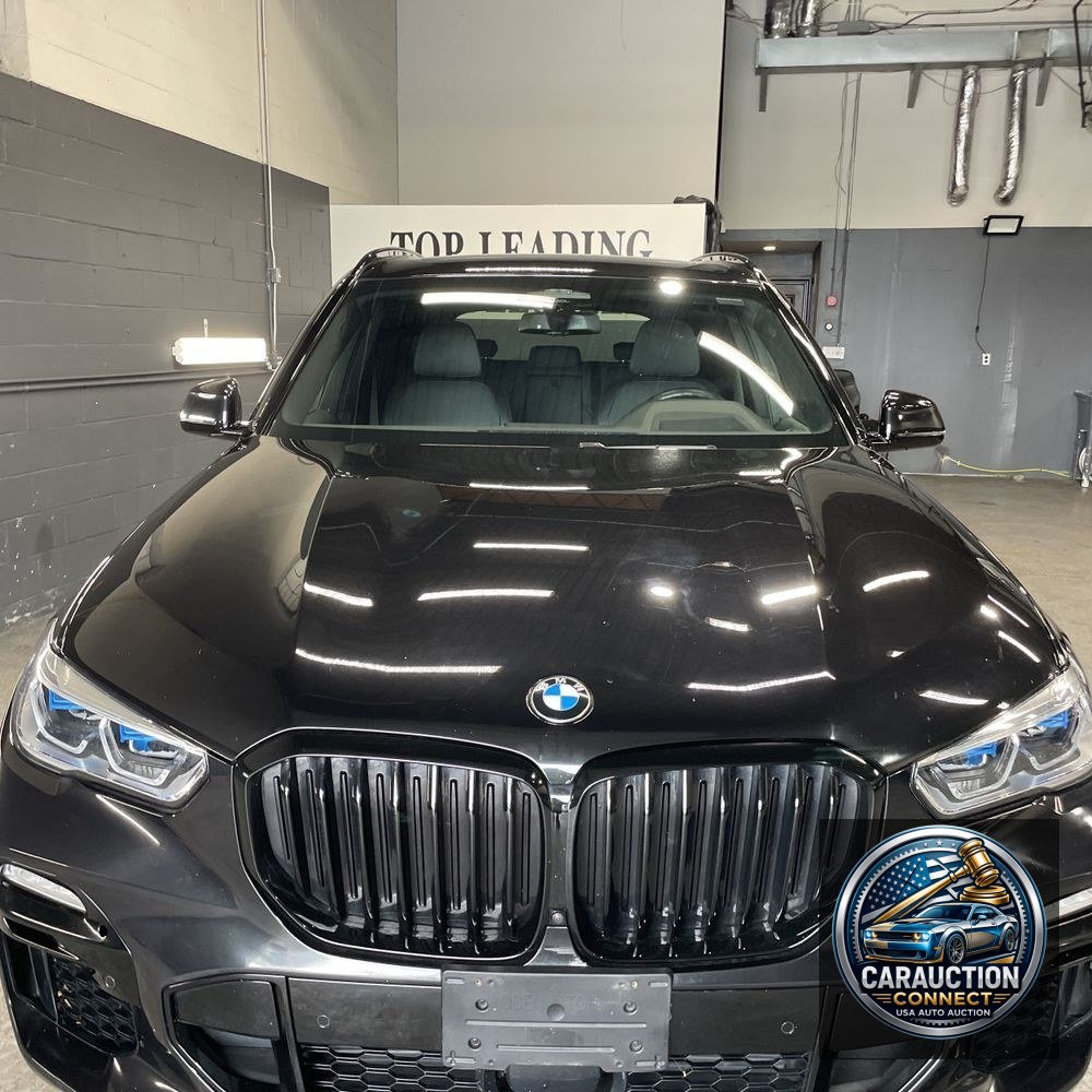 2021 BMW X5 M50i