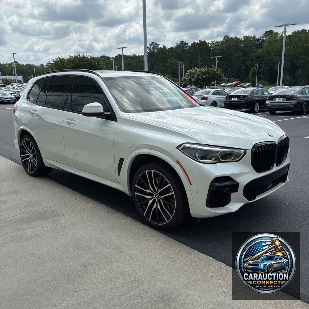 2022 BMW X5 M50i
