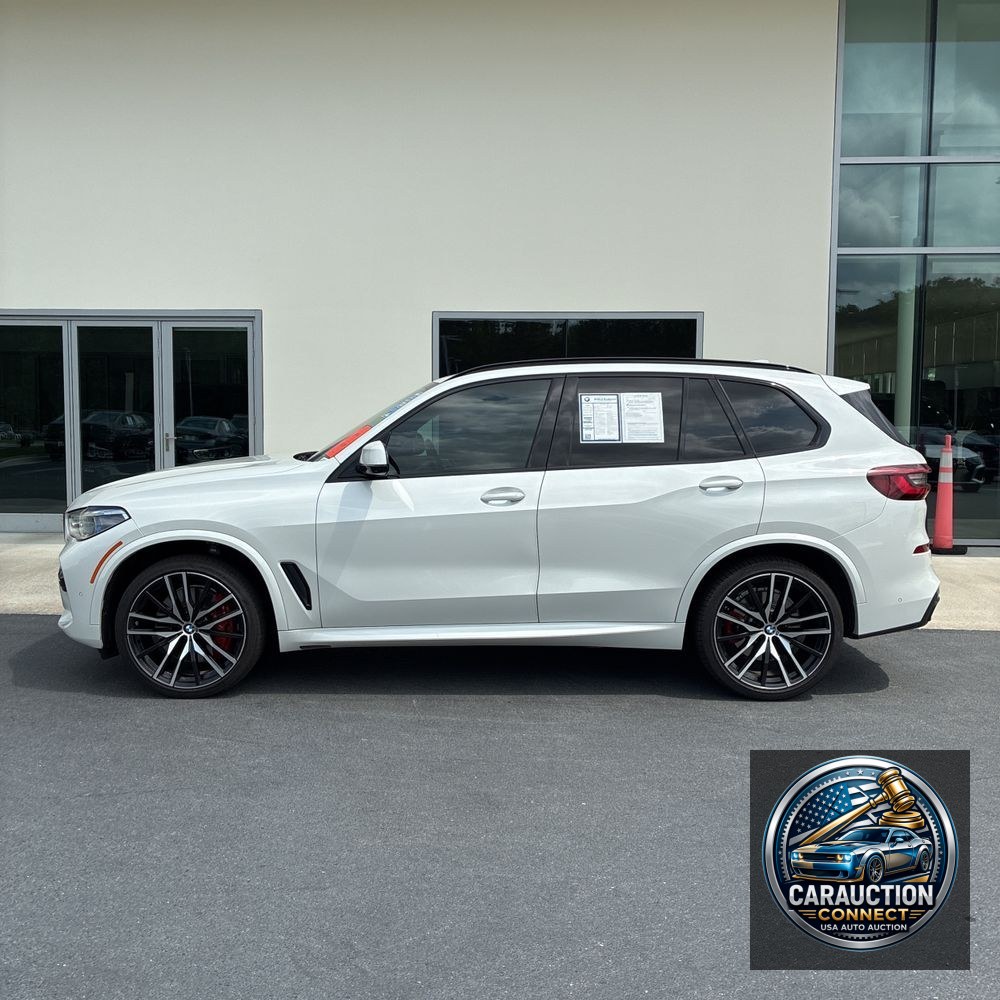 2022 BMW X5 M50i