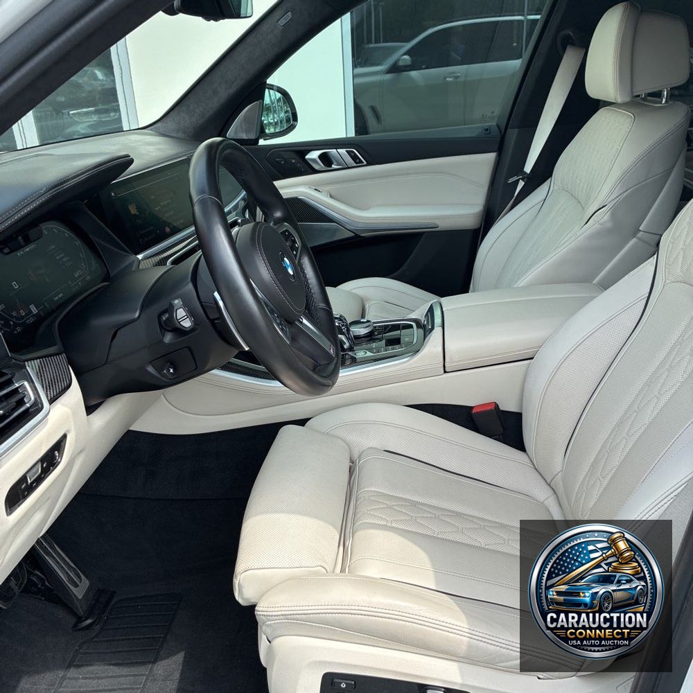 2022 BMW X5 M50i