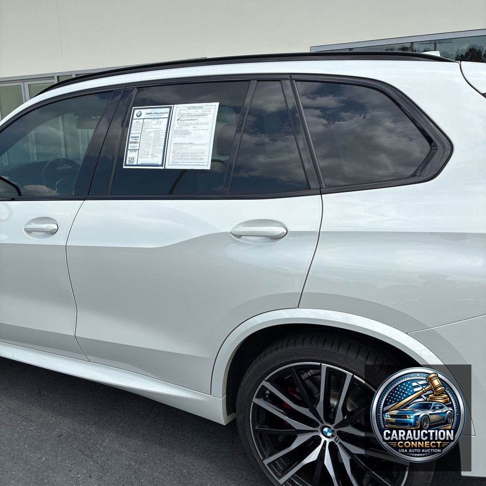 2022 BMW X5 M50i