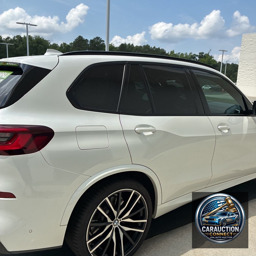 2022 BMW X5 M50i