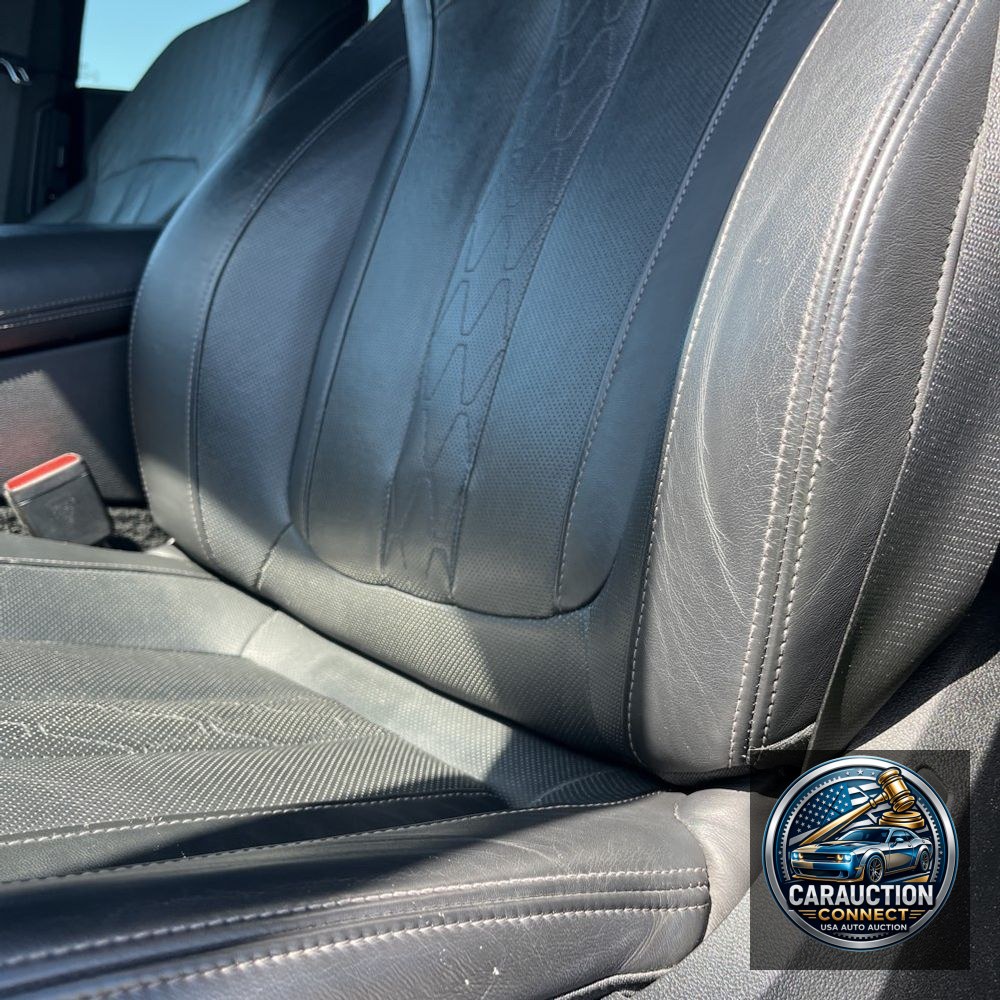 2022 BMW X5 M50i