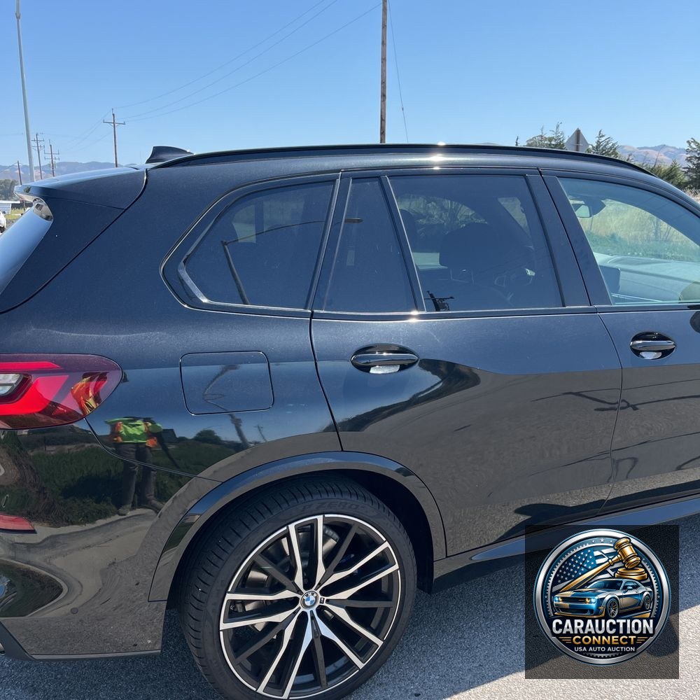 2022 BMW X5 M50i