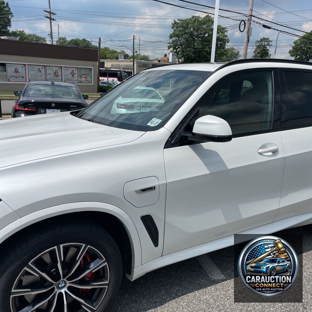 2023 BMW X5 xDrive45e