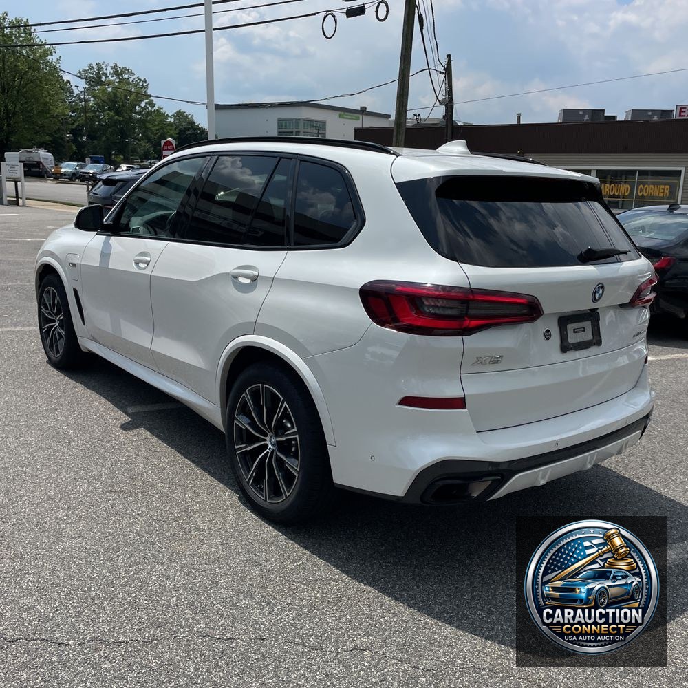 2023 BMW X5 xDrive45e