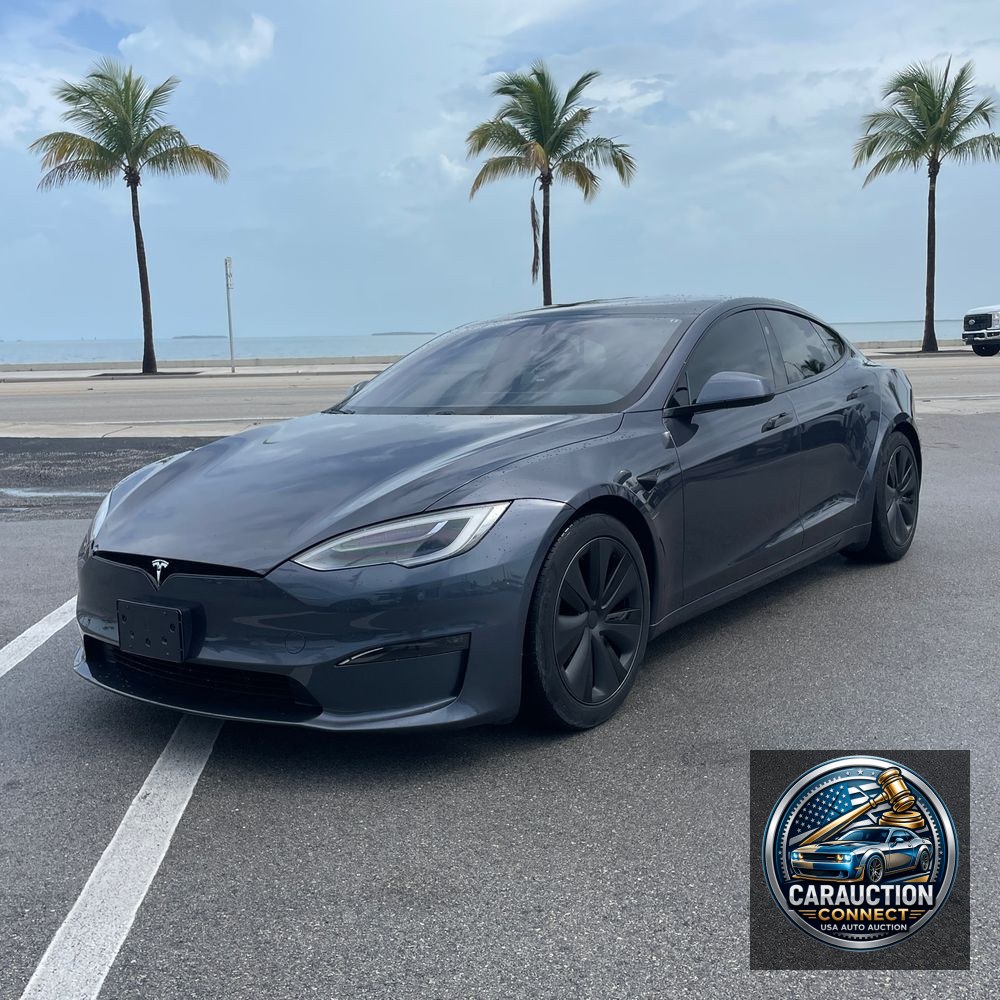 2022 Tesla Model S Base