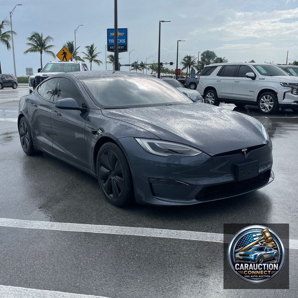 2022 Tesla Model S Base