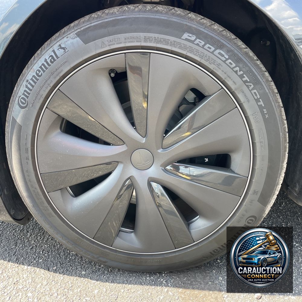 2024 Tesla Model S Long Range