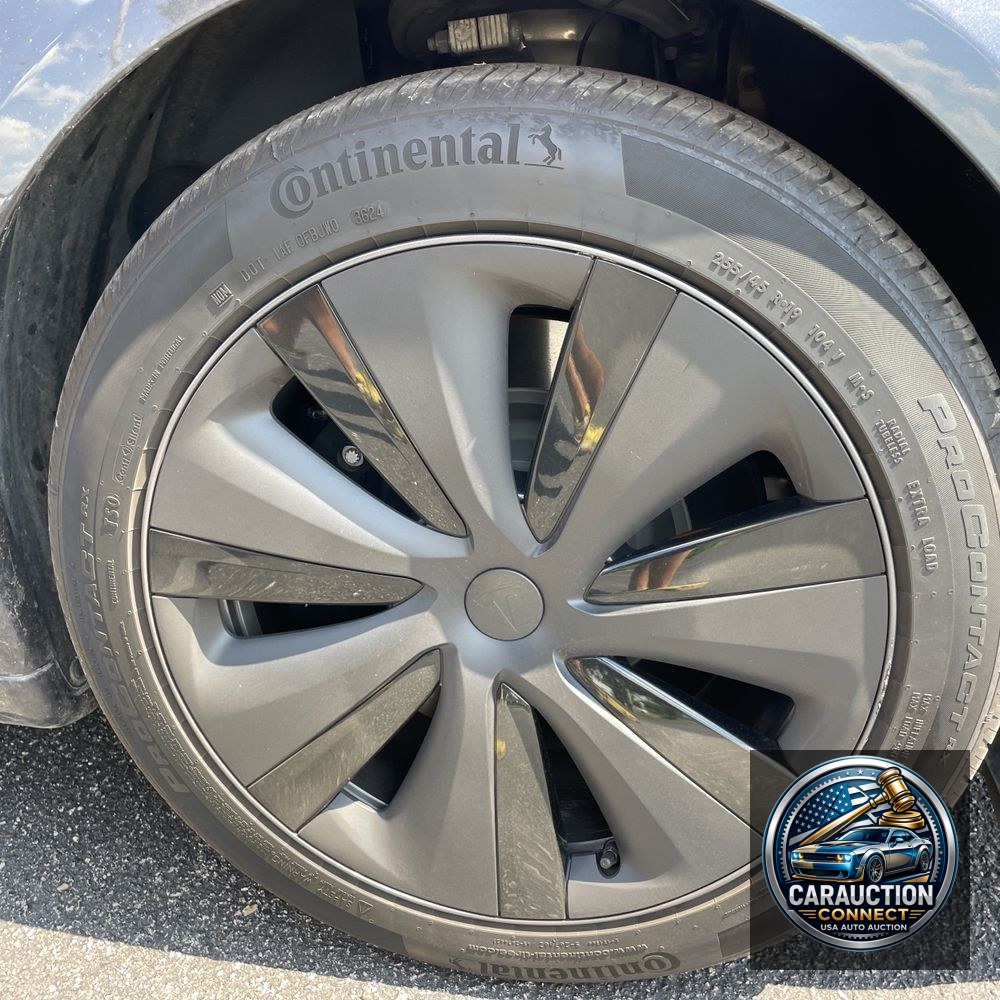 2024 Tesla Model S Long Range