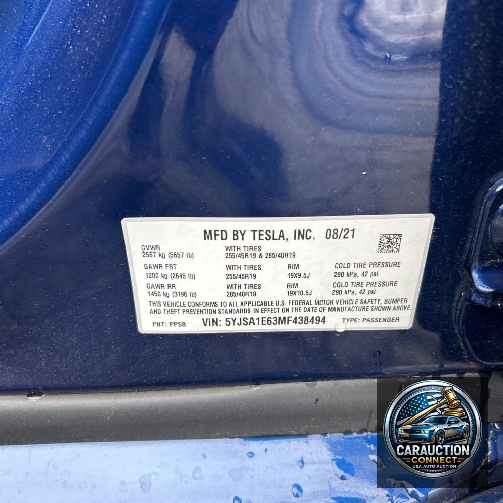 2021 Tesla Model S Plaid