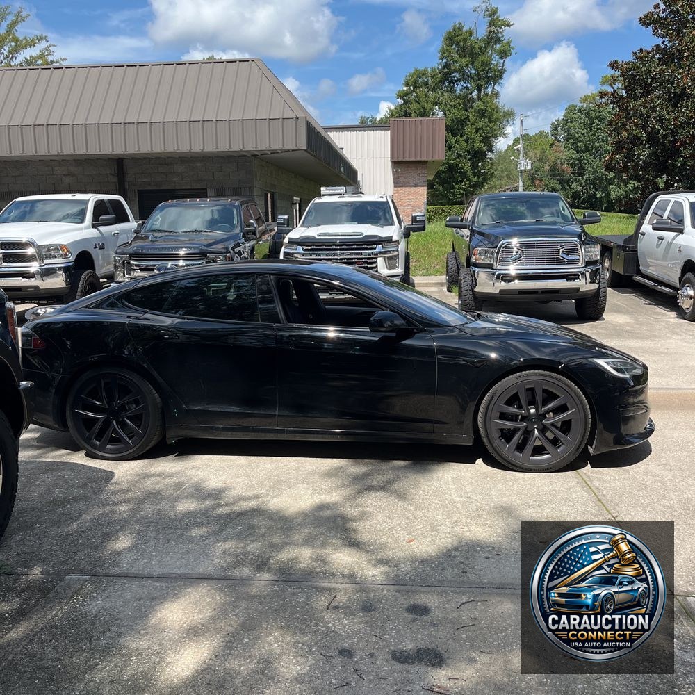 2021 Tesla Model S Plaid
