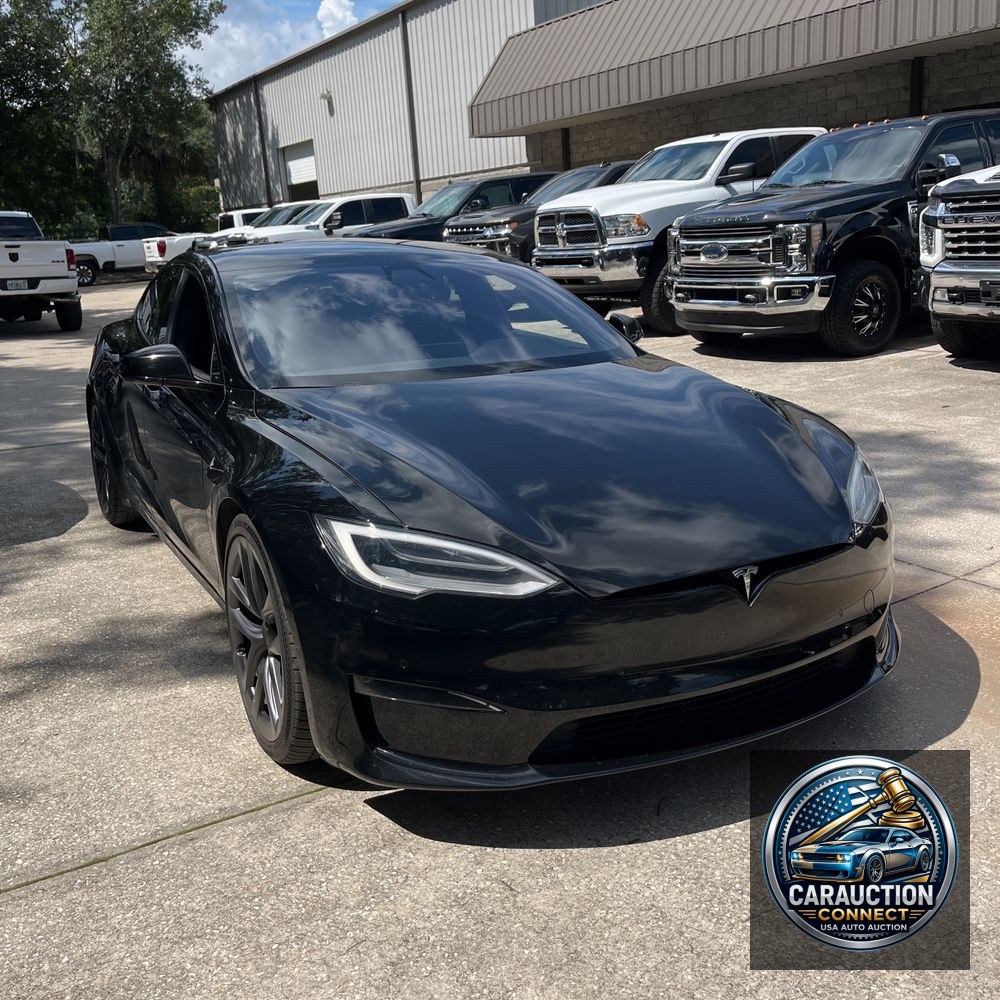 2021 Tesla Model S Plaid
