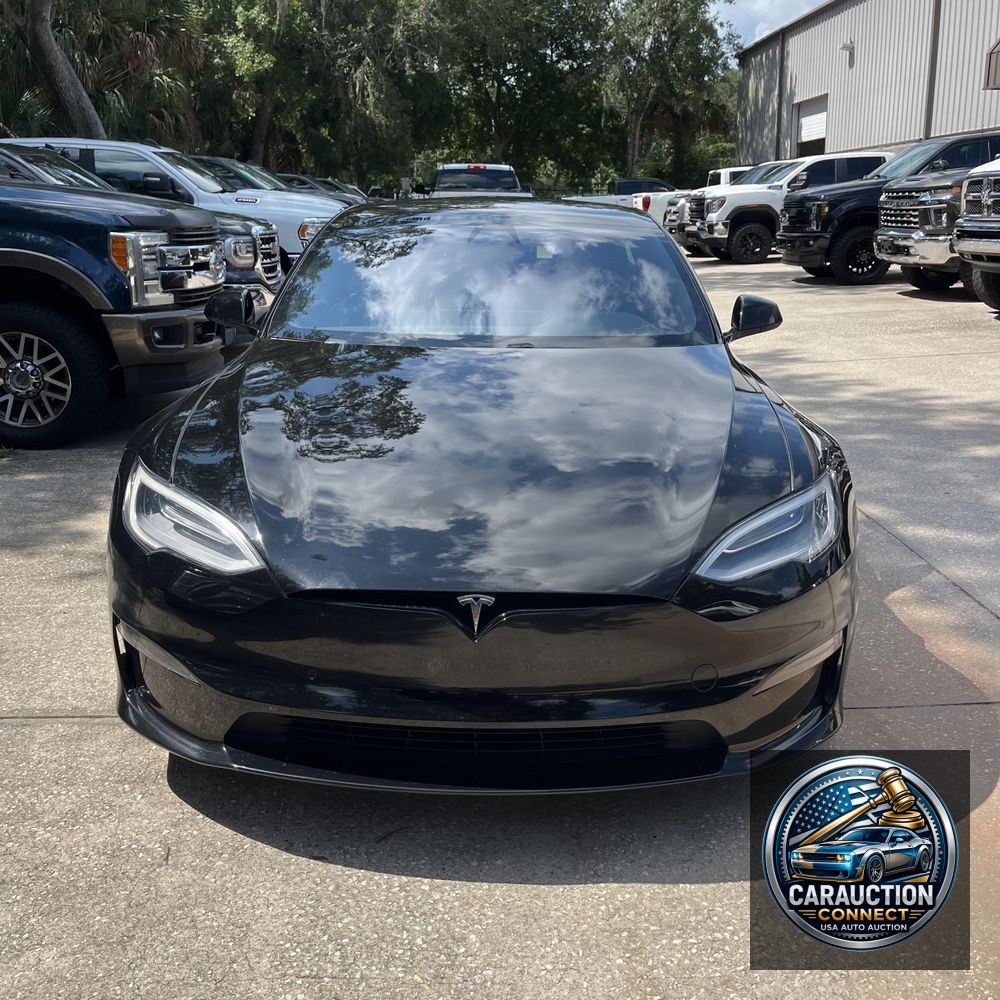 2021 Tesla Model S Plaid
