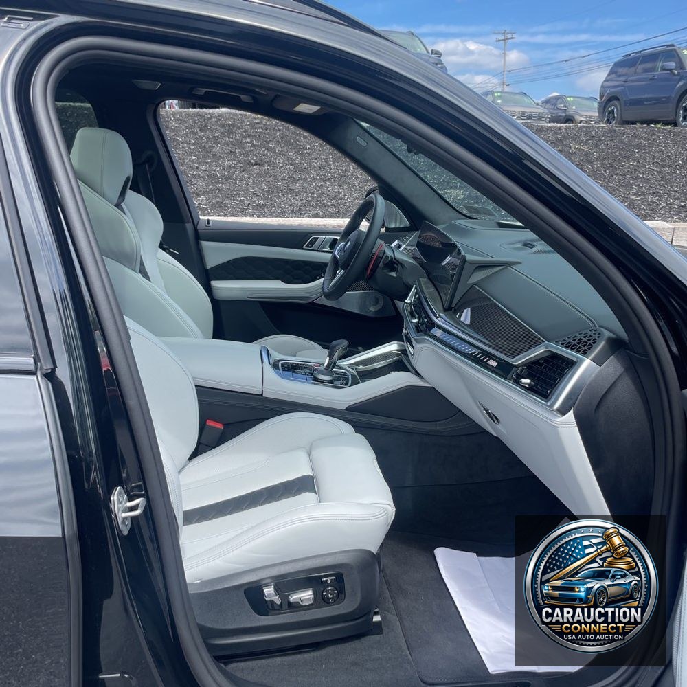 2025 BMW X5 M Competition