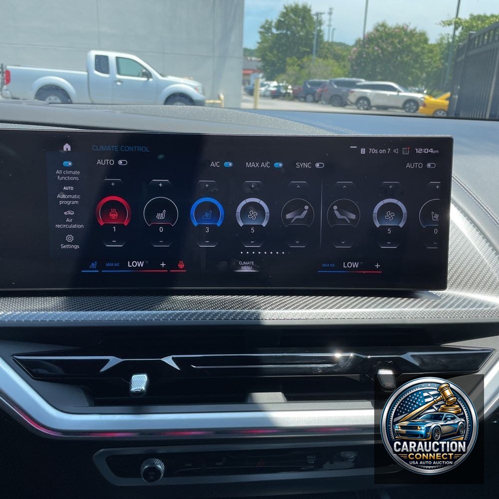 2023 BMW XM Base