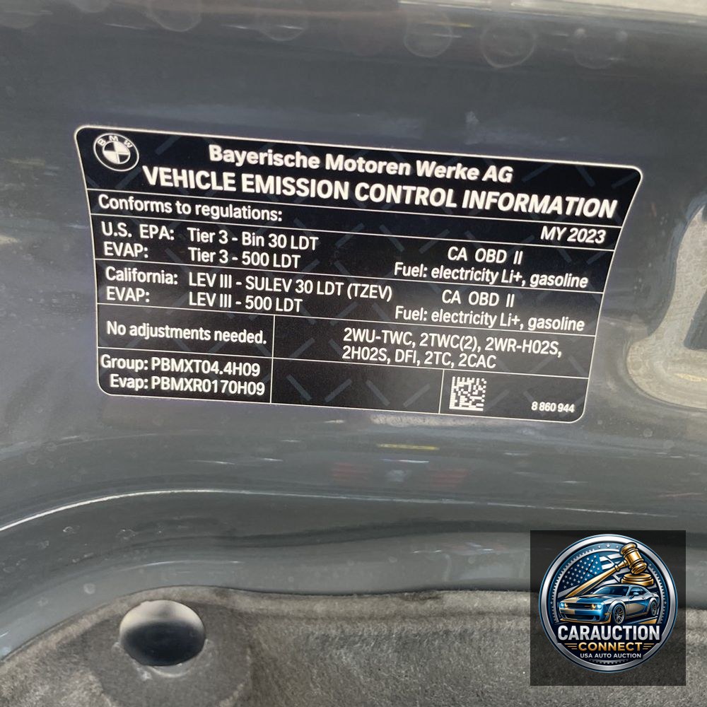 2023 BMW XM Base
