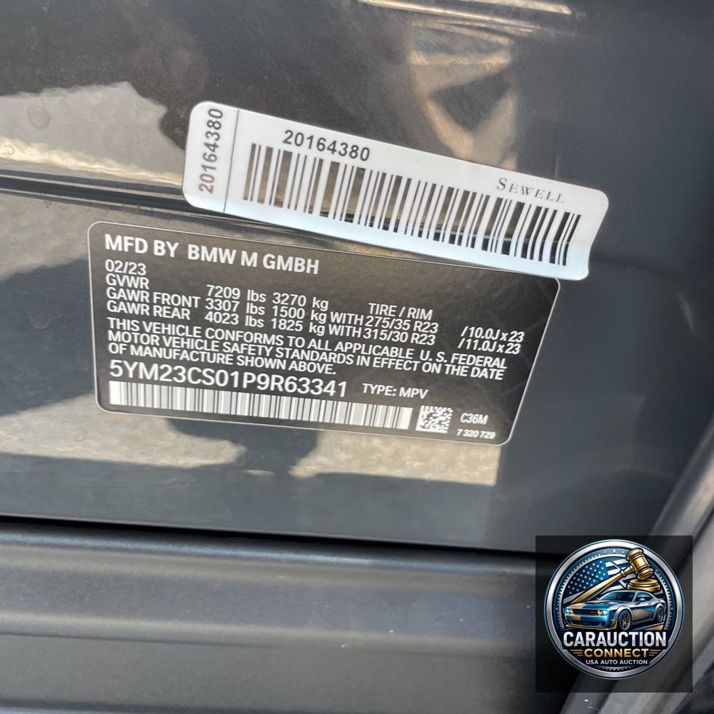 2023 BMW XM Base