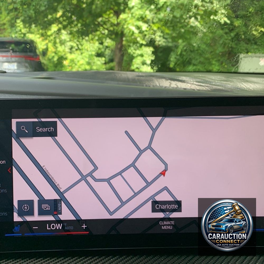 2023 BMW XM Base