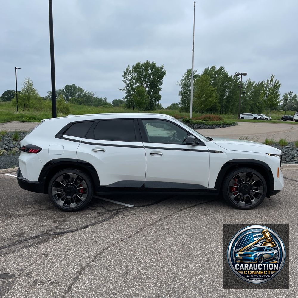 2024 BMW XM PHEV