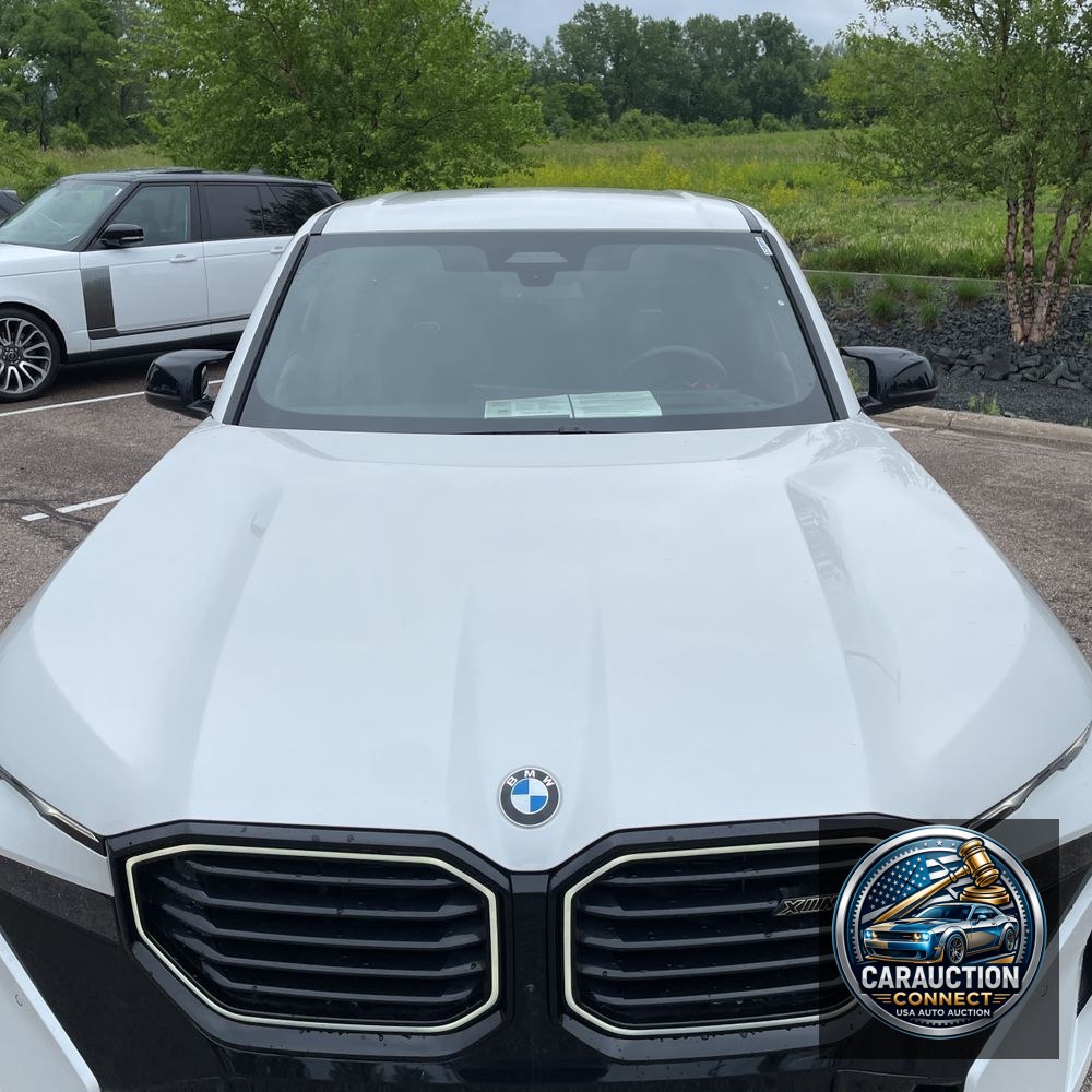 2024 BMW XM PHEV