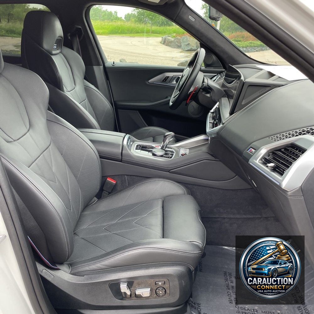 2024 BMW XM PHEV