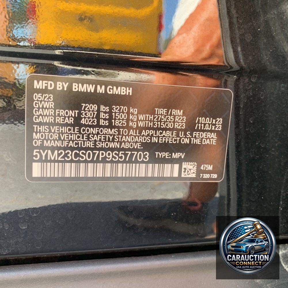 2023 BMW XM Base