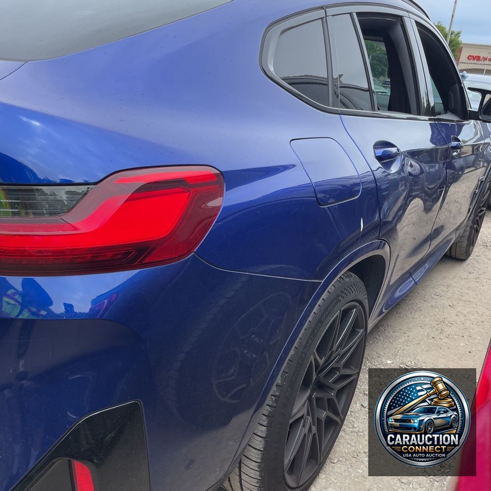 2023 BMW X4 M