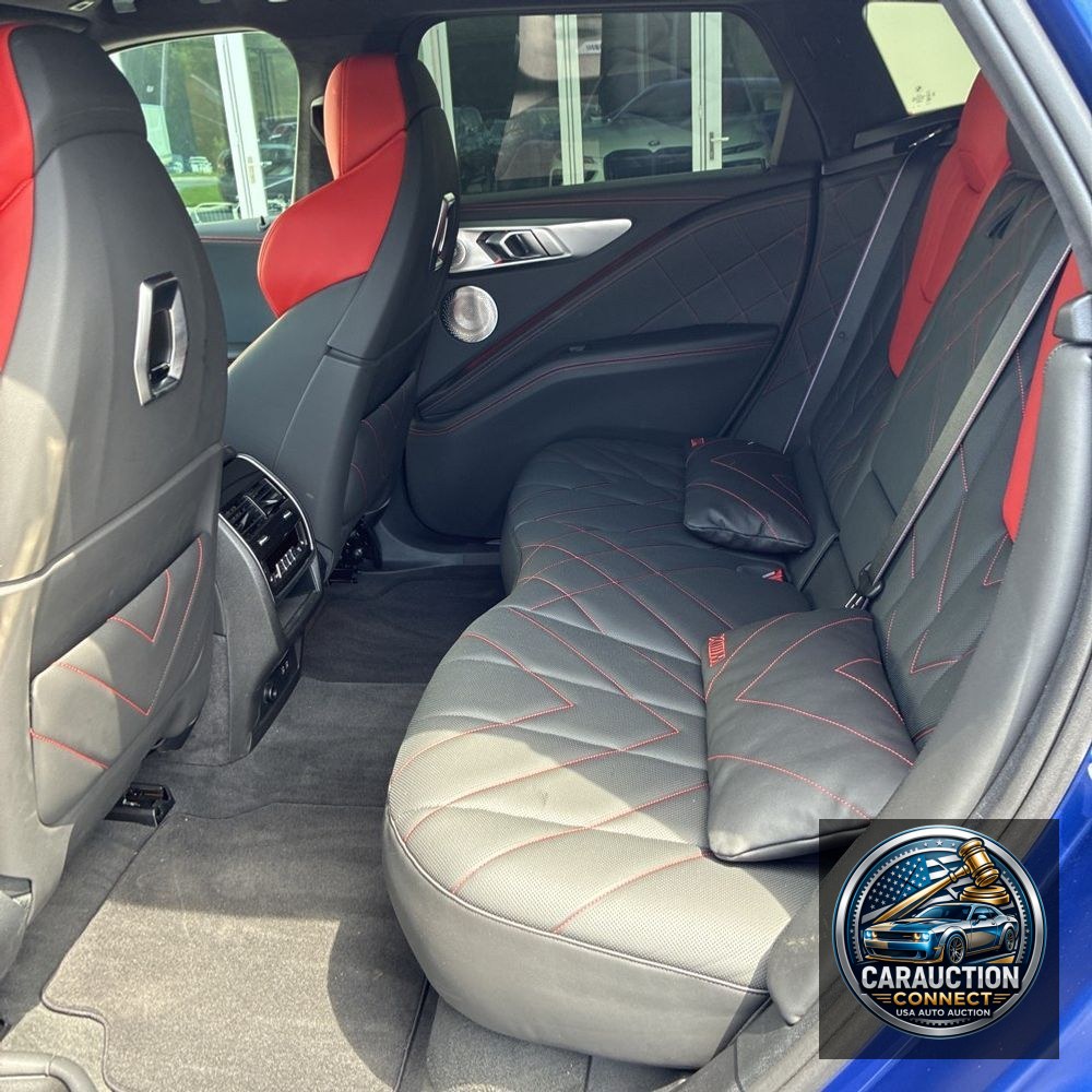 2024 BMW XM Label Red PHEV