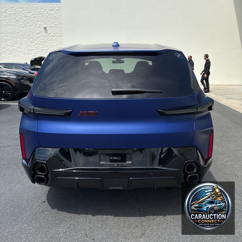 2024 BMW XM Label Red PHEV