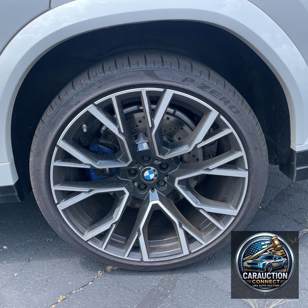 2022 BMW X6 M
