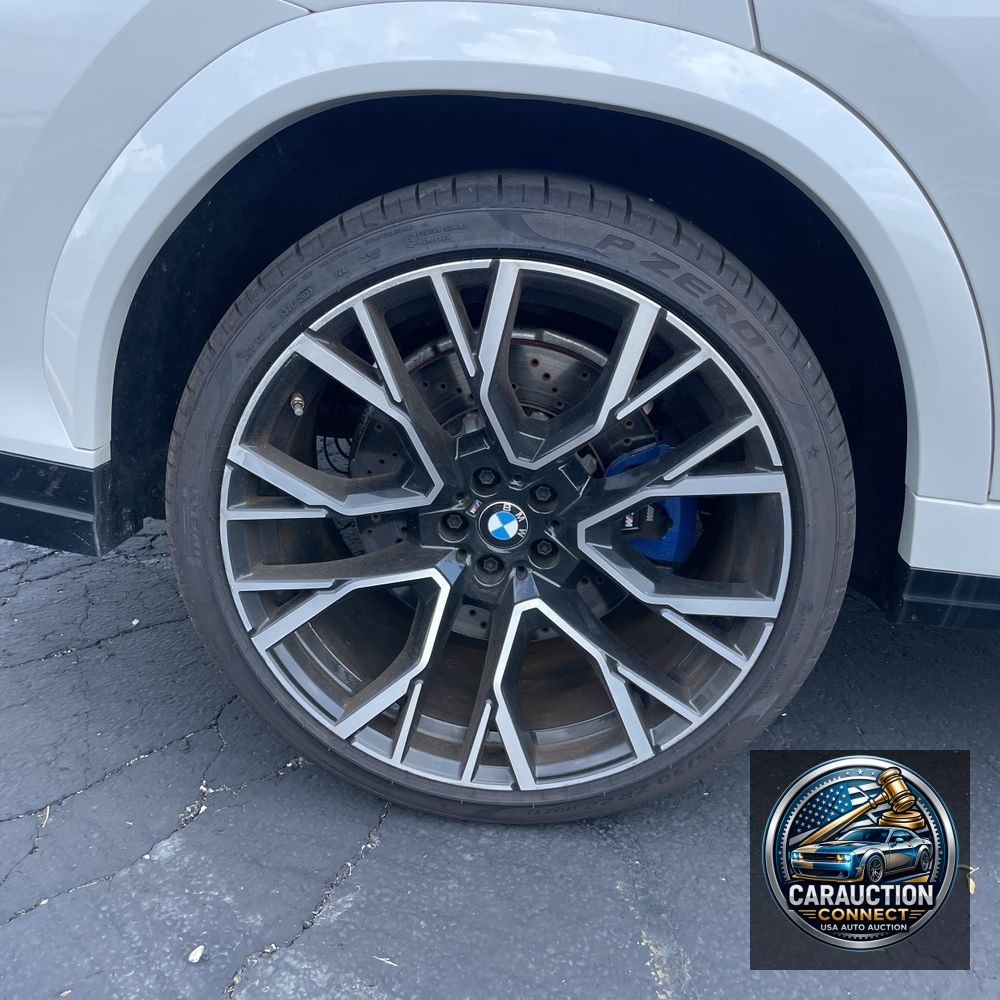 2022 BMW X6 M