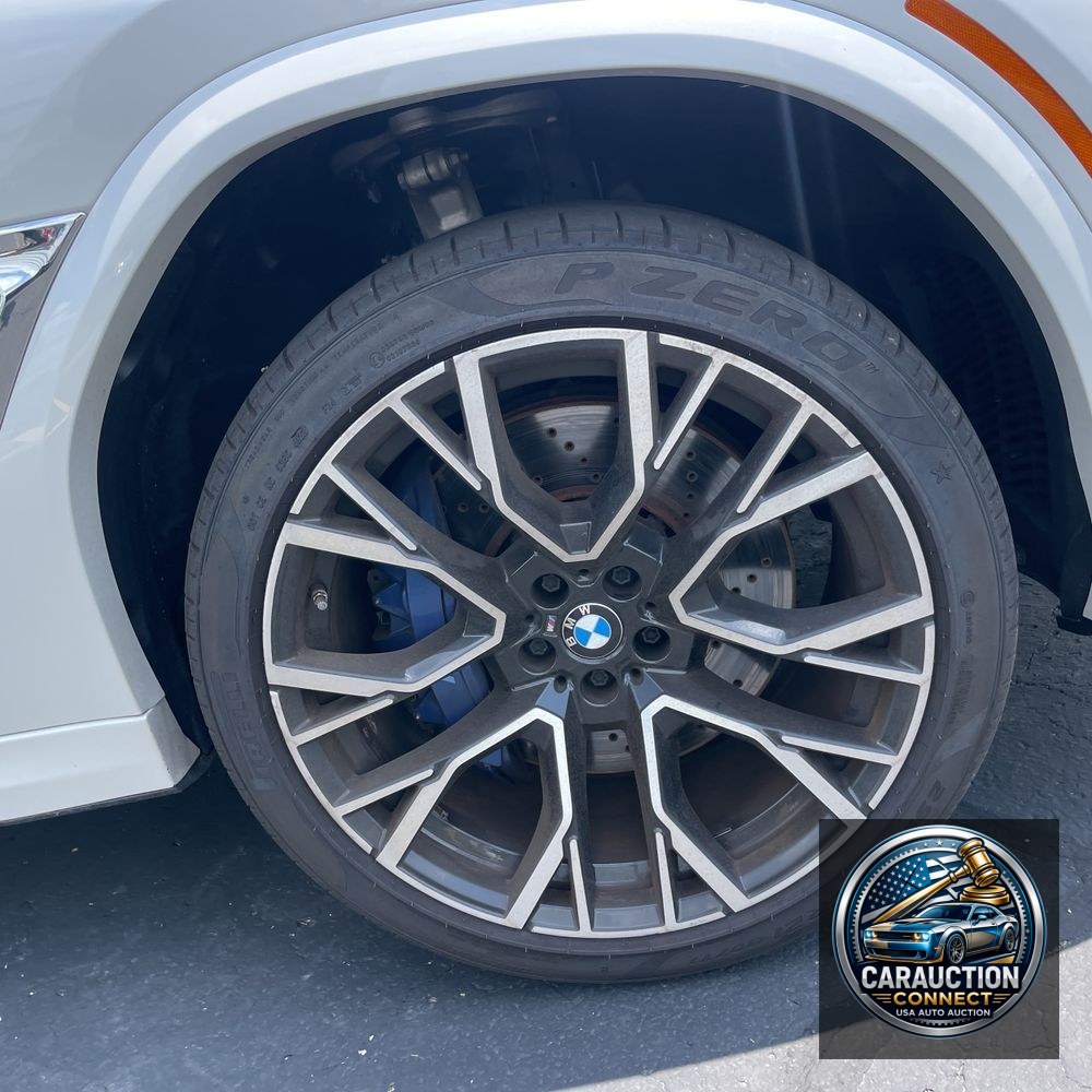 2022 BMW X6 M