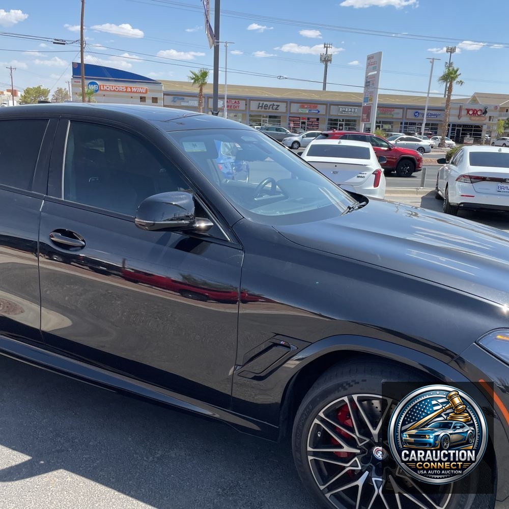 2023 BMW X6 M