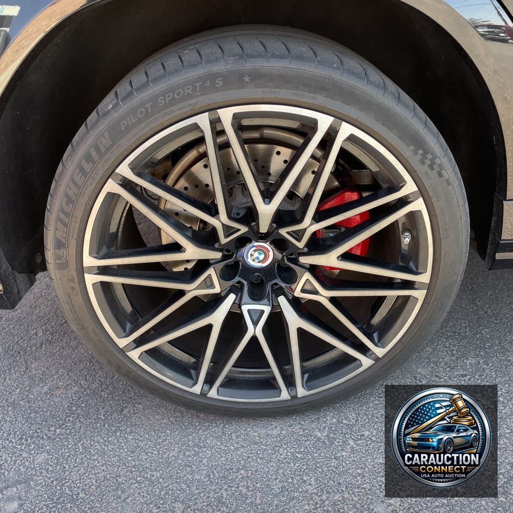 2023 BMW X6 M