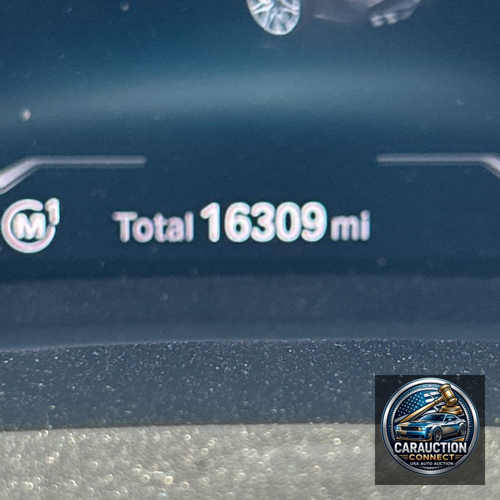 2023 BMW X6 M