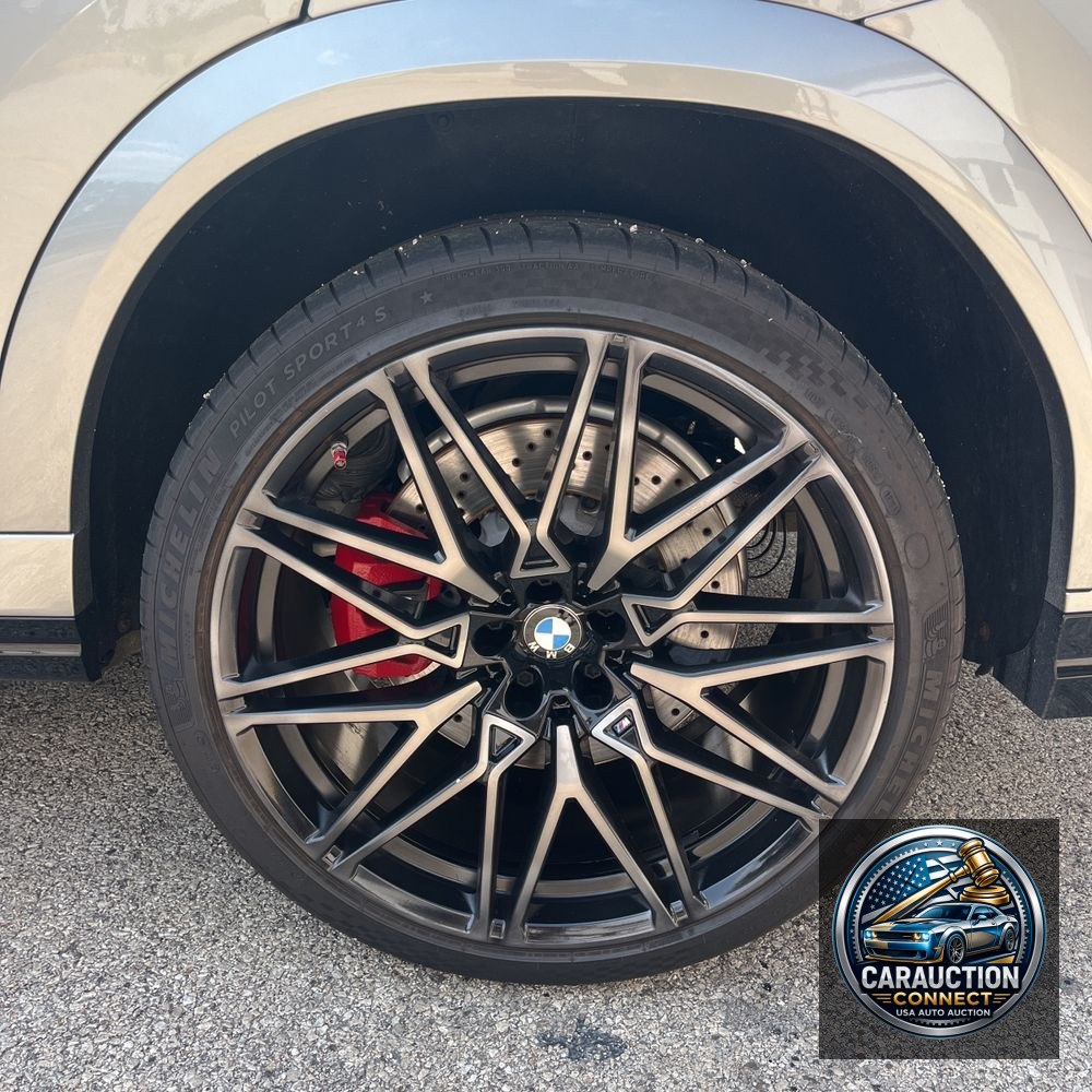 2022 BMW X6 M