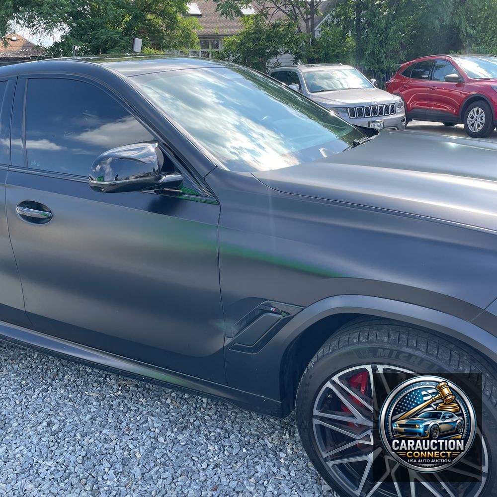 2021 BMW X6 M