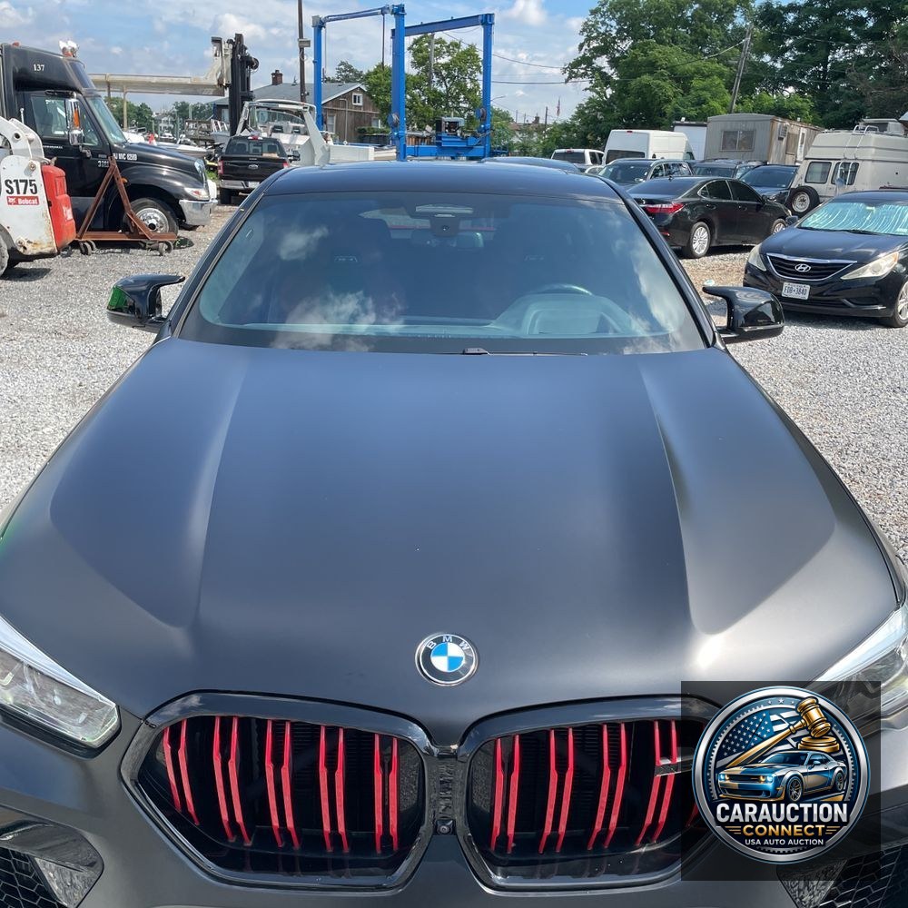 2021 BMW X6 M