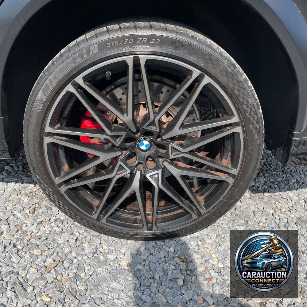 2021 BMW X6 M