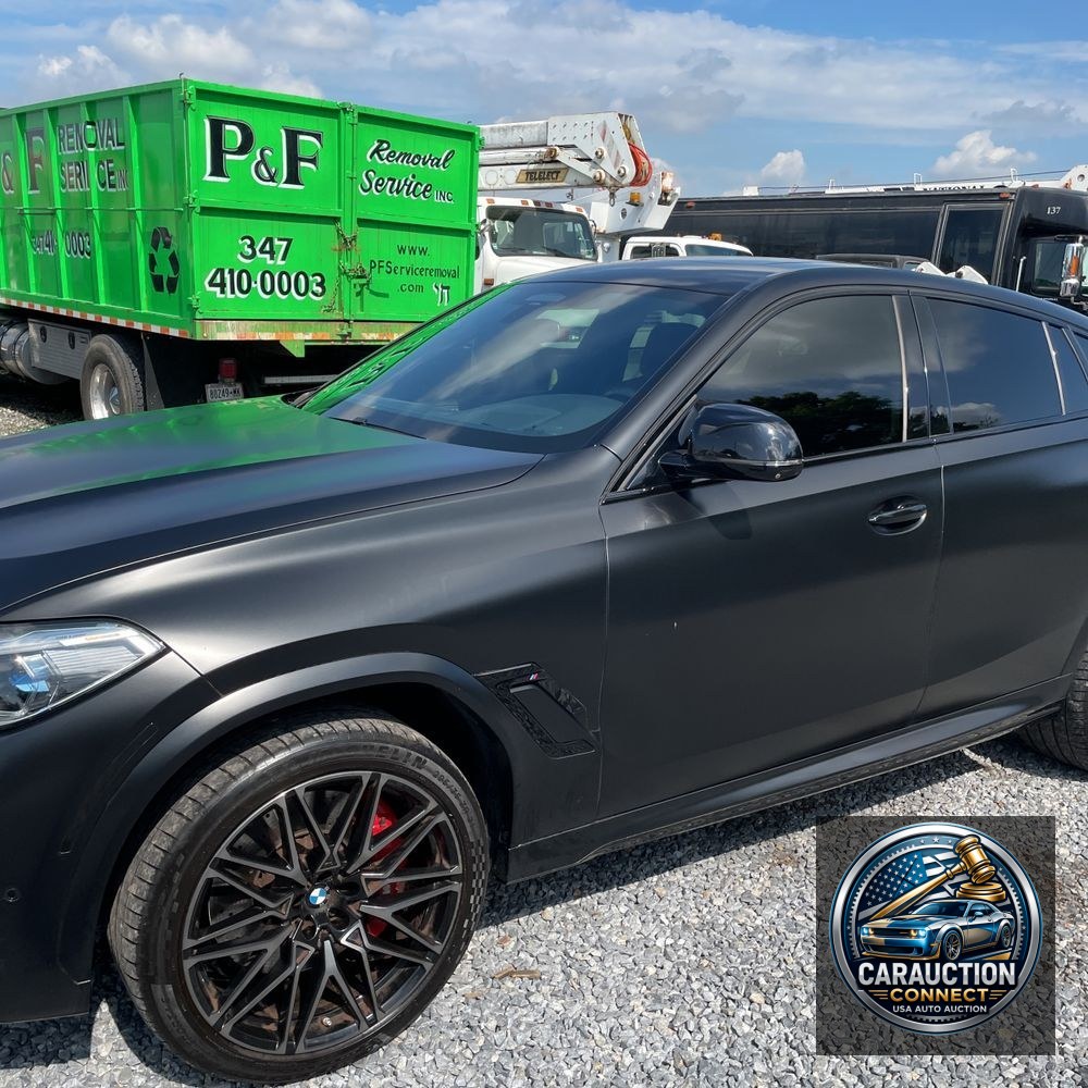 2021 BMW X6 M