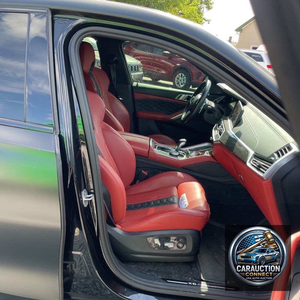 2021 BMW X6 M
