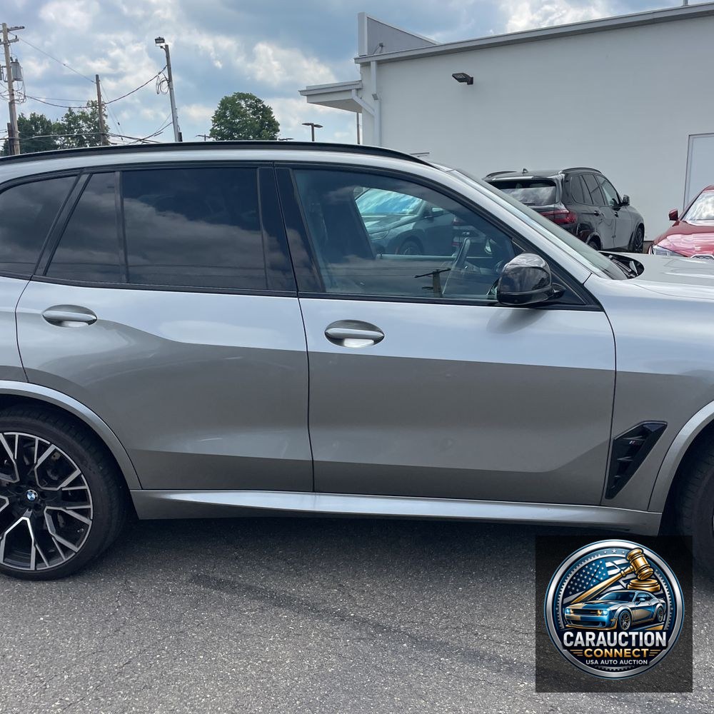 2022 BMW X5 M