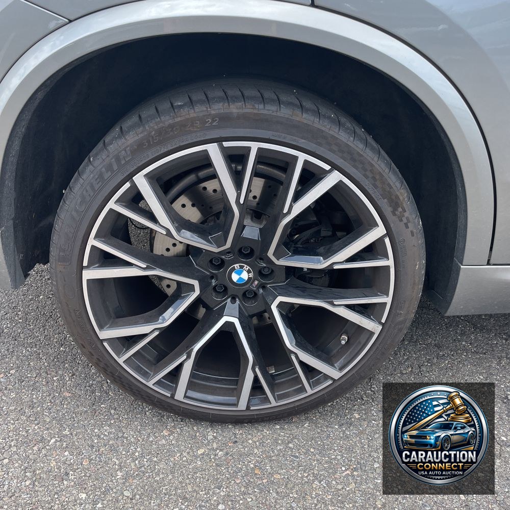 2022 BMW X5 M